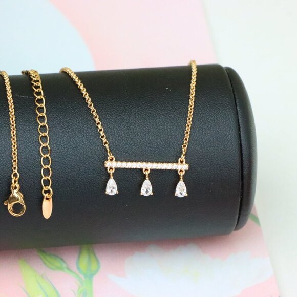 "Elegant Rose Gold Necklace with Three Dangling Teardrop Charms, XPNL1878 - Picture 8 of 13